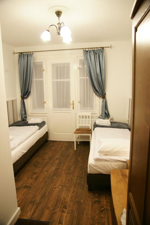 Willa Zwolakowka Bed & Breakfast Istebna Room photo